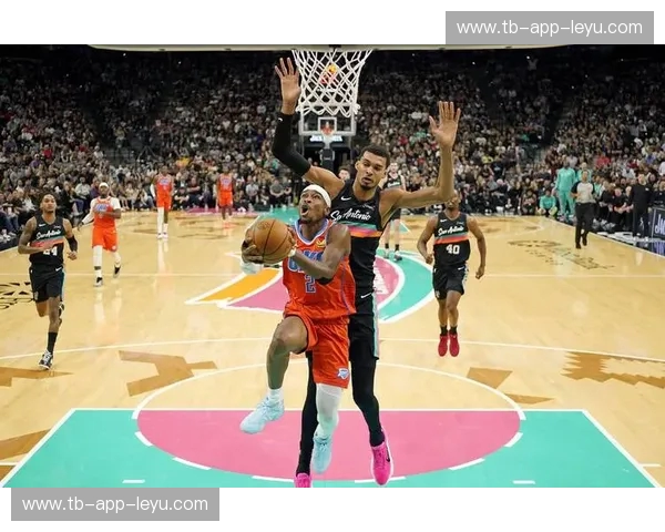 双城记:圣安东尼奥的优雅与孟菲斯的铁血——马刺vs灰熊第三场之巅