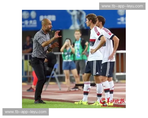 红蓝交锋的夏夜:重回2015,广州恒大与拜仁慕尼黑的那场巅峰梦境